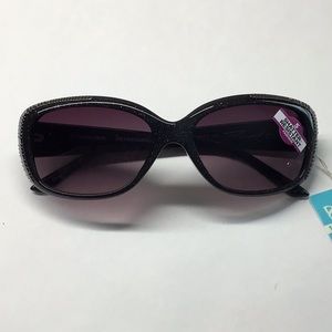 Woman’s glitter frame fashion sunglasses